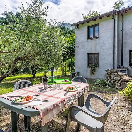 La Casa Del Fiume By Interhome